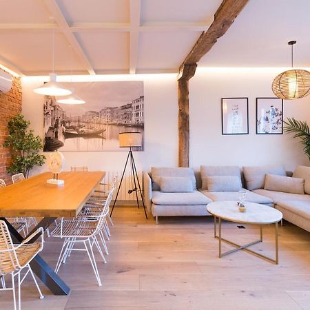 New Abando Ac By Staynnapartments Bilbao Exteriör bild